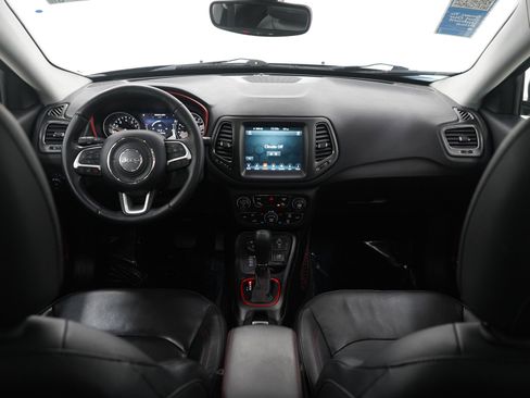Used 2017 Jeep Compass Trailhawk w/ Leather Interior Group image 12