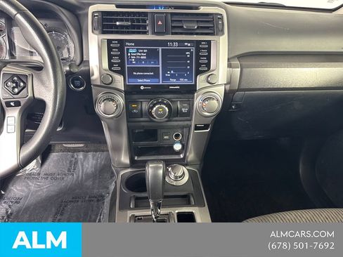 Used 2021 Toyota 4Runner SR5 AWD/4WD image 31