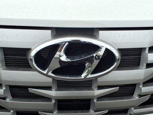 Used 2024 Hyundai Santa Cruz SEL AWD/4WD image 12