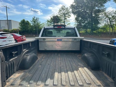 Used 2020 Ford F150 XL w/ Equipment Group 101A Mid RWD image 19