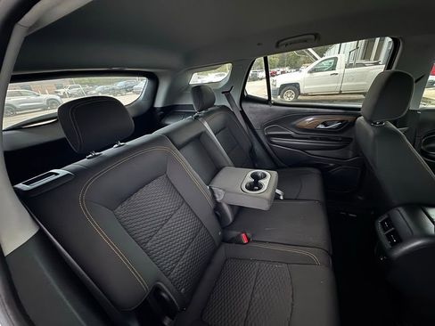 Used 2020 GMC Terrain SLE image 25