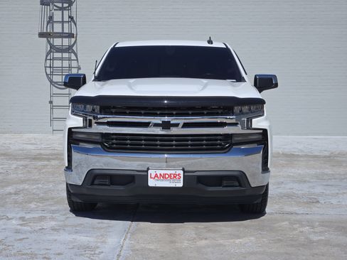 Used 2019 Chevrolet Silverado 1500 LT image 2
