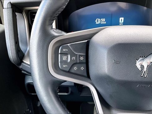 Used 2025 Ford Bronco Outer Banks image 26