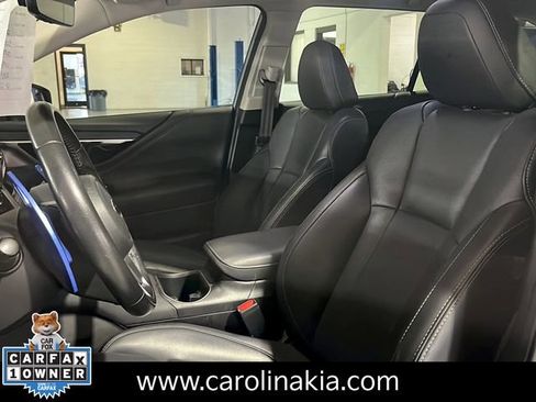 Used 2023 Subaru Outback Limited image 16