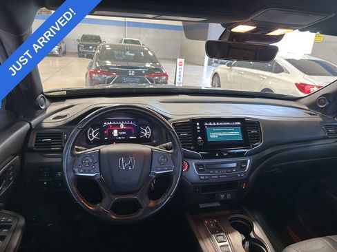 Used 2023 Honda Passport TrailSport image 5