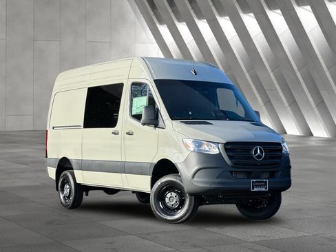 Used 2026 Mercedes-Benz Sprinter 2500 image 2