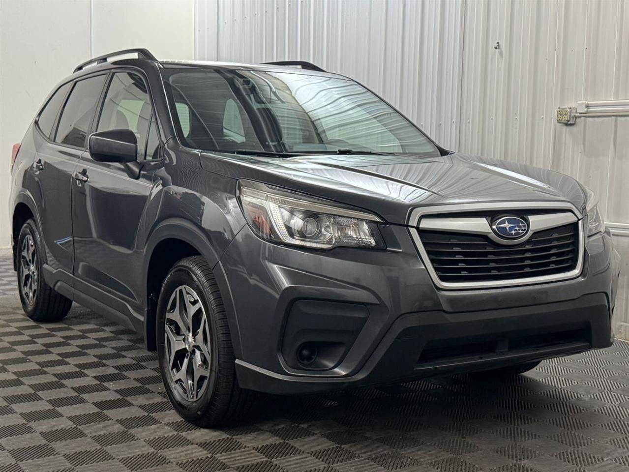 Used 2020 Subaru Forester Premium AWD/4WD image 23