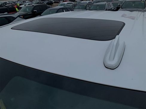 Used 2023 GMC Sierra 1500 SLT w/ SLT Premium Plus Package image 15