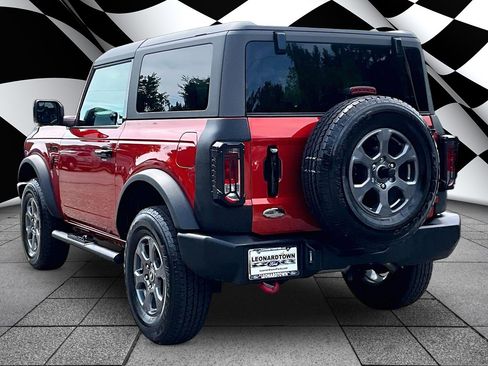 Used 2023 Ford Bronco 2-Door AWD/4WD image 12