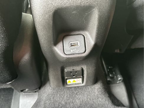 Used 2022 Jeep Renegade Latitude w/ Convenience Group image 45