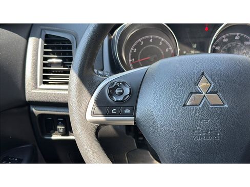 Used 2024 Mitsubishi Outlander Sport ES AWD/4WD image 25