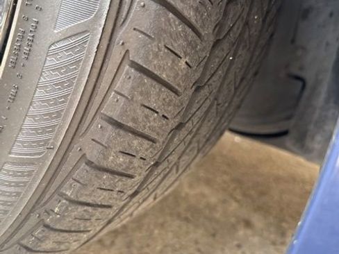 Used 2025 Toyota Camry SE w/ Convenience Package image 13