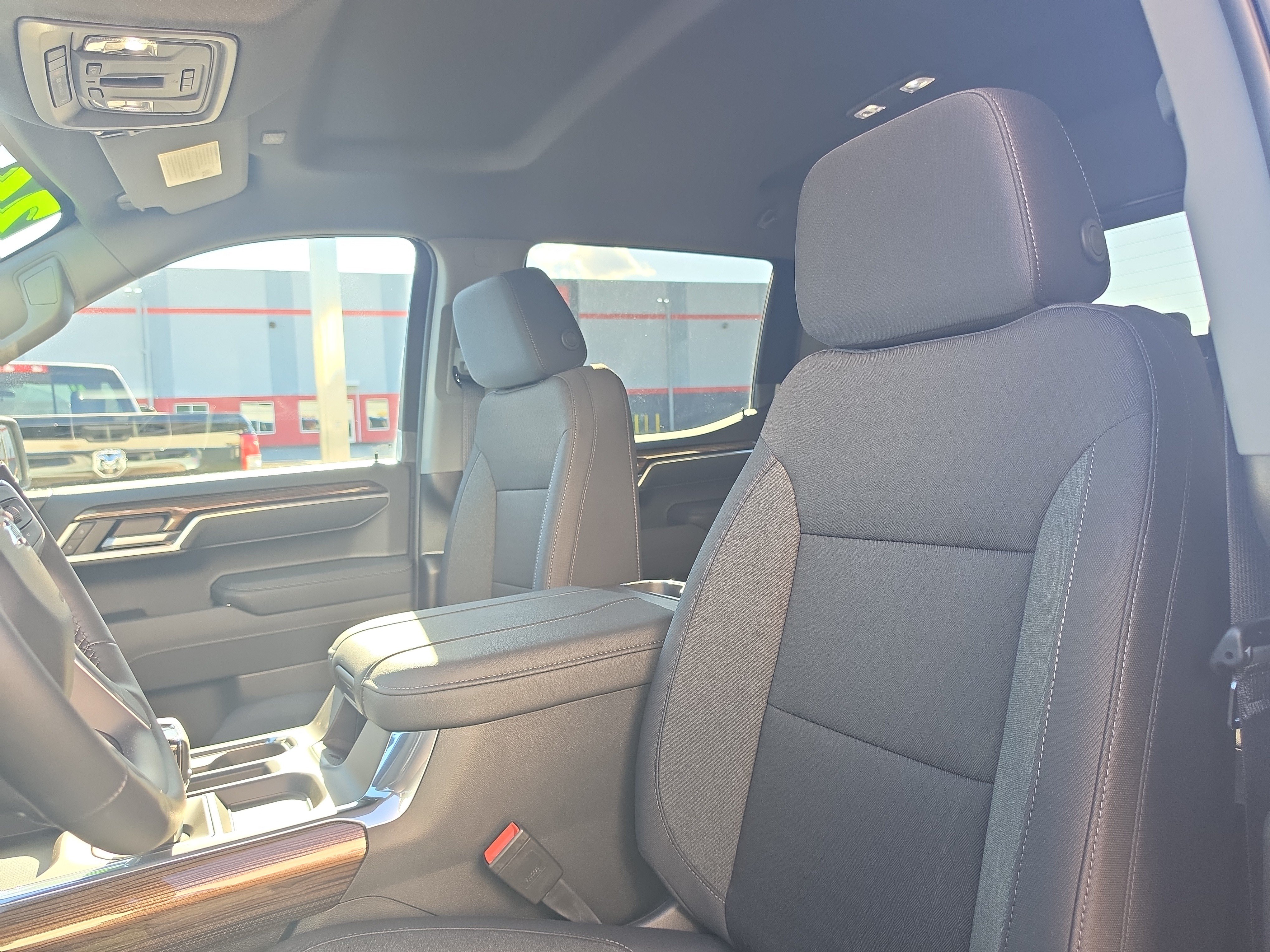 New 2026 Chevrolet Silverado 1500 RST w/ Rally Edition AWD/4WD image 12