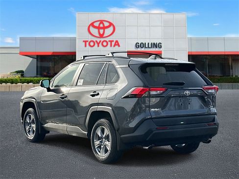 New 2025 Toyota RAV4 XLE image 4