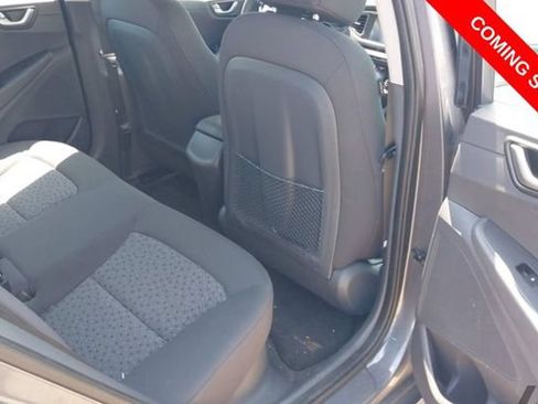 Used 2018 Hyundai Ioniq Blue FWD image 8