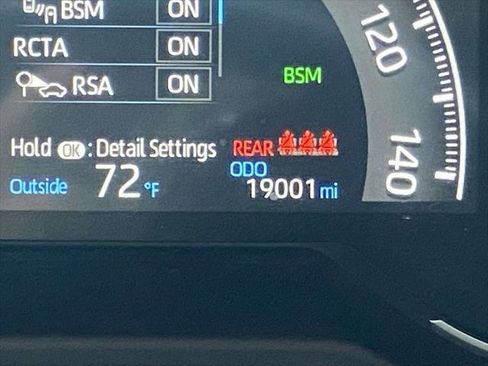 Certified 2025 Toyota RAV4 XLE Premium FWD image 31