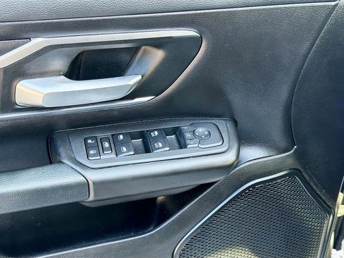 Used 2025 RAM 1500 Lone Star image 18