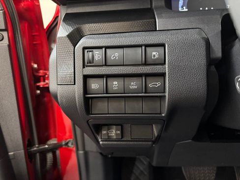 Used 2025 Toyota 4Runner Limited w/ Tow Technology Package AWD/4WD image 26