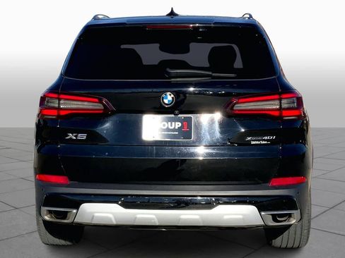 Used 2023 BMW X5 xDrive40i w/ Climate Comfort Package image 4