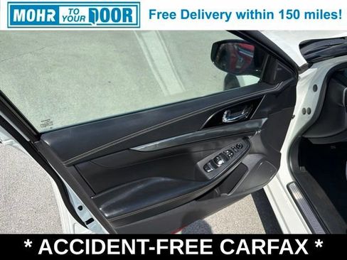 Used 2022 Nissan Maxima SV w/ Floor Mat Group FWD image 12