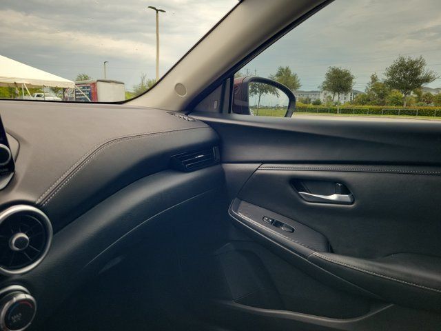Certified 2023 Nissan Sentra SV FWD image 29