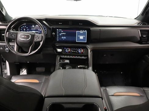 Used 2023 GMC Sierra 1500 AT4 w/ AT4 Premium Package AWD/4WD image 15