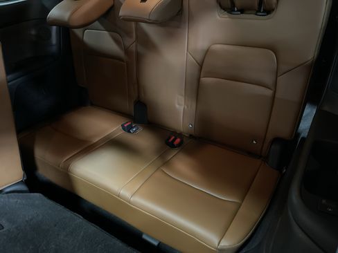 Used 2023 Nissan Pathfinder Platinum w/ Cargo Package image 14