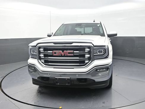 Used 2018 GMC Sierra 1500 SLT AWD/4WD image 2