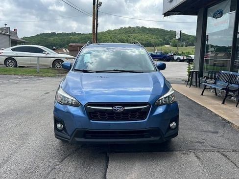 Used 2020 Subaru Crosstrek 2.0i Premium w/ Moonroof Package 2 AWD/4WD image 2