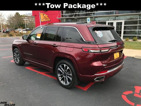Certified 2023 Jeep Grand Cherokee Overland w/ Luxury Tech Group IV image 7