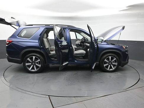 Certified 2024 Honda Pilot Touring image 54