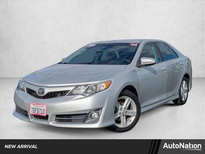 Used 2014 Toyota Camry SE