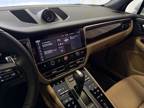 New 2026 Porsche Macan S AWD/4WD image 18