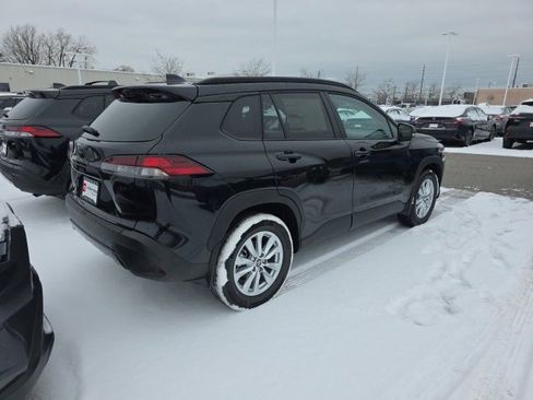 New 2026 Toyota Corolla Cross LE image 5