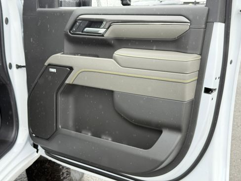 New 2026 Chevrolet Silverado 2500 ZR2 w/ ZR2 Bison Edition AWD/4WD image 22