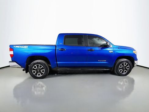 Used 2018 Toyota Tundra SR5 w/ TRD Off Road Package AWD/4WD image 5