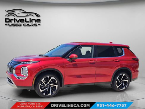 Used 2024 Mitsubishi Outlander SE image 9