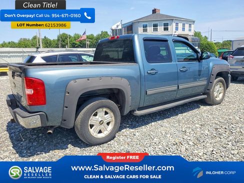 Used 2010 Chevrolet Silverado 1500 LTZ w/ Z71 Appearance Package AWD/4WD image 4