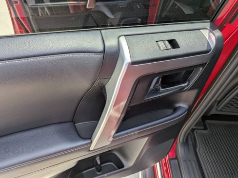 Certified 2024 Toyota 4Runner Limited image 15