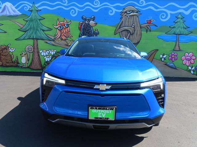 Used 2024 Chevrolet Blazer EV LT AWD/4WD image 2