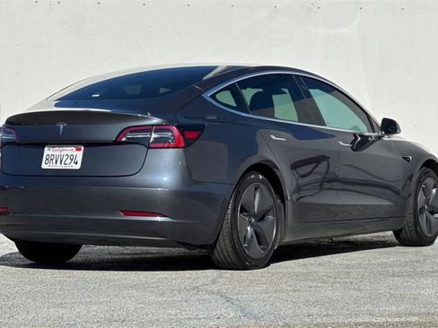 Used 2020 Tesla Model 3 Standard image 4