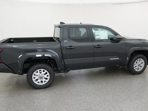 New 2026 Toyota Tacoma SR5 image 38