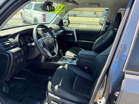 Used 2022 Toyota 4Runner TRD Sport w/ Technology Package AWD/4WD image 14