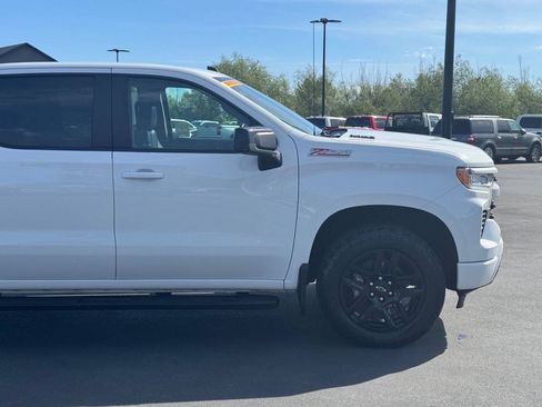 Used 2024 Chevrolet Silverado 1500 RST w/ Convenience Package II AWD/4WD image 4