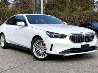 Used 2024 BMW 530i xDrive w/ Convenience Package video 1
