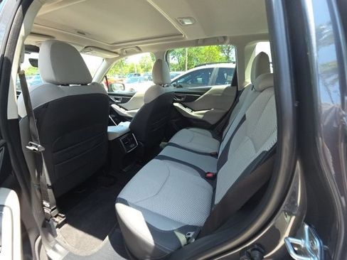 Used 2024 Subaru Forester Premium AWD/4WD image 10