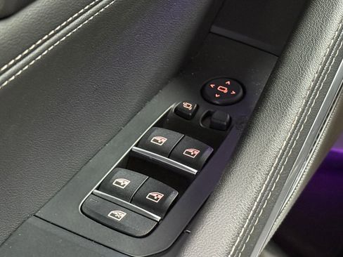 Used 2025 BMW X6 M60i image 22