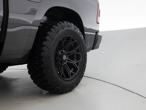Used 2020 RAM 1500 Big Horn AWD/4WD image 20