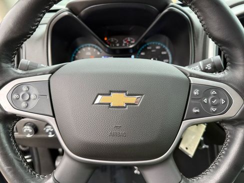 Used 2018 Chevrolet Colorado LT image 20