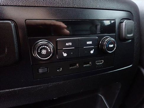 Used 2019 GMC Yukon XL Denali AWD/4WD image 12